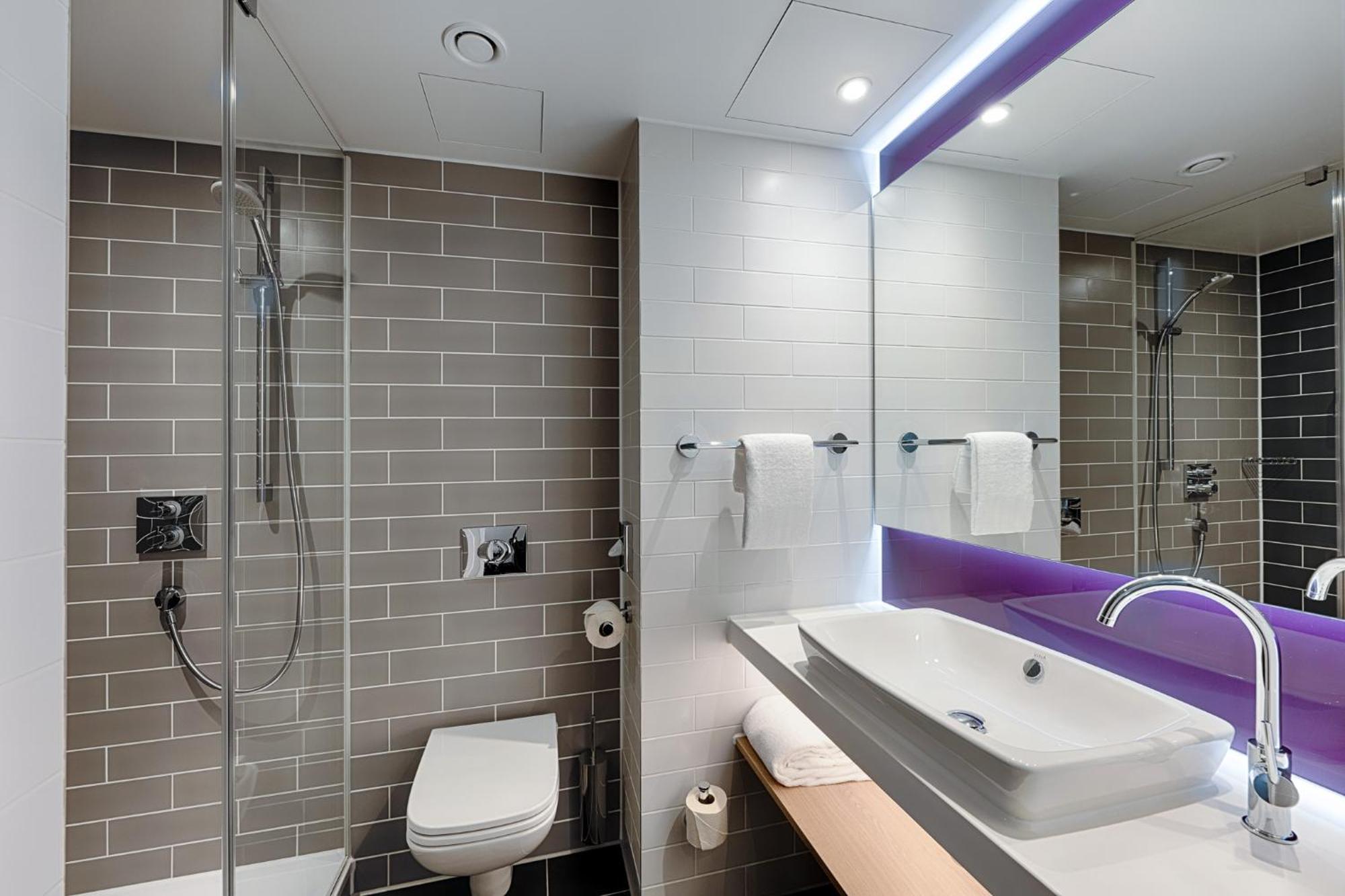 Premier Inn Berlin City Wilmersdorf Экстерьер фото